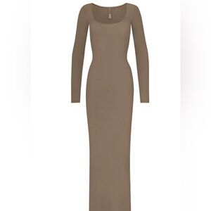 NWT Skims soft lounge ribbed long sleeve maxi bodycon dress  in Oxide Small